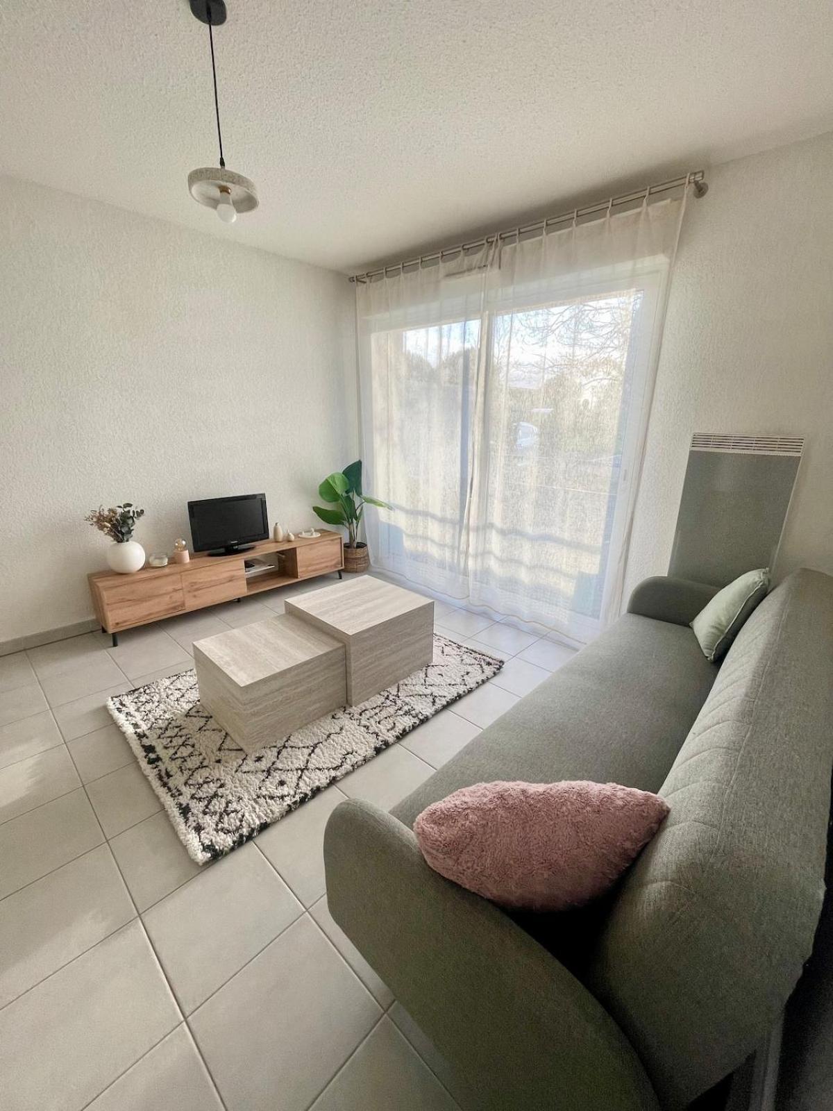Appartement Cosy Avec Balcon Мон дьо Марсан Екстериор снимка